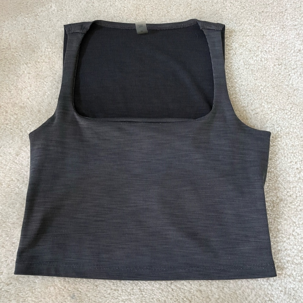 Beyond Yoga Charcoal Tank Top (& bottoms with small hole)